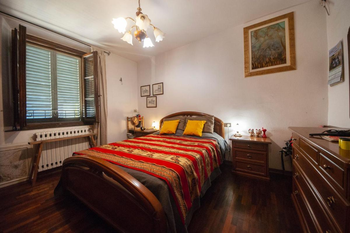Grande Appartamento In Centro Pontedera Exteriör bild