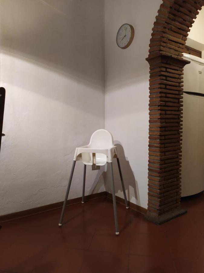 Grande Appartamento In Centro Pontedera Exteriör bild